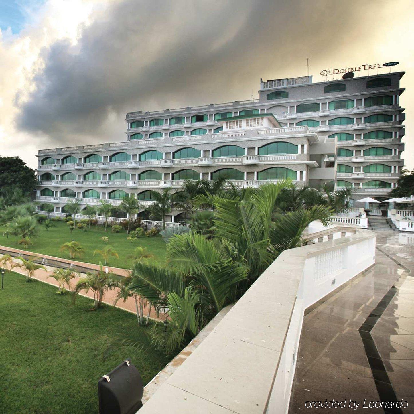 Delta Hotels By Marriott Dar Es Salaam Exterior photo